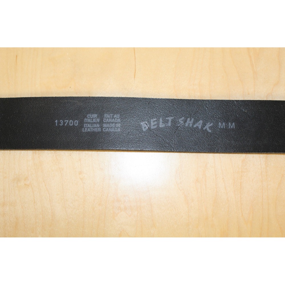 Belt Shak Canada Black 100% Leather Embossed Belt with Silver Floral Buckle SZ M - Picture 2 of 3